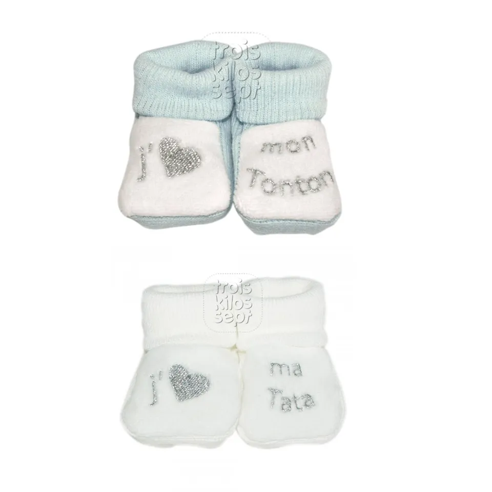 trois-kilos-sept-chaussons-b-b-naissance-j-aime-mon-tonton-j-aime-ma-tata-lot-de image 1