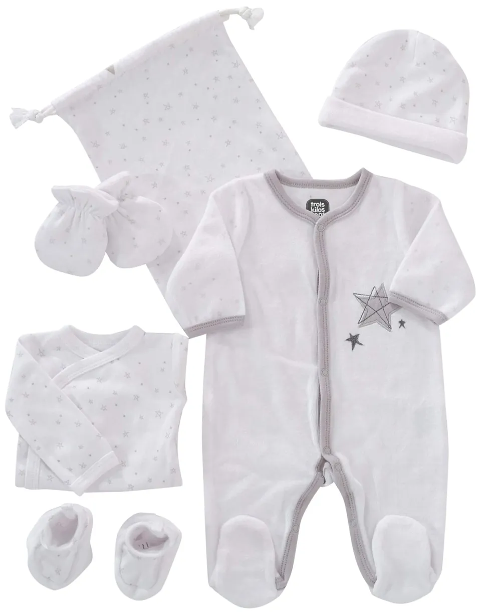 trois-kilos-sept-kit-naissance-6-pi-ces-velours-blanc-motif-toiles-1-mois-pyjama image 1
