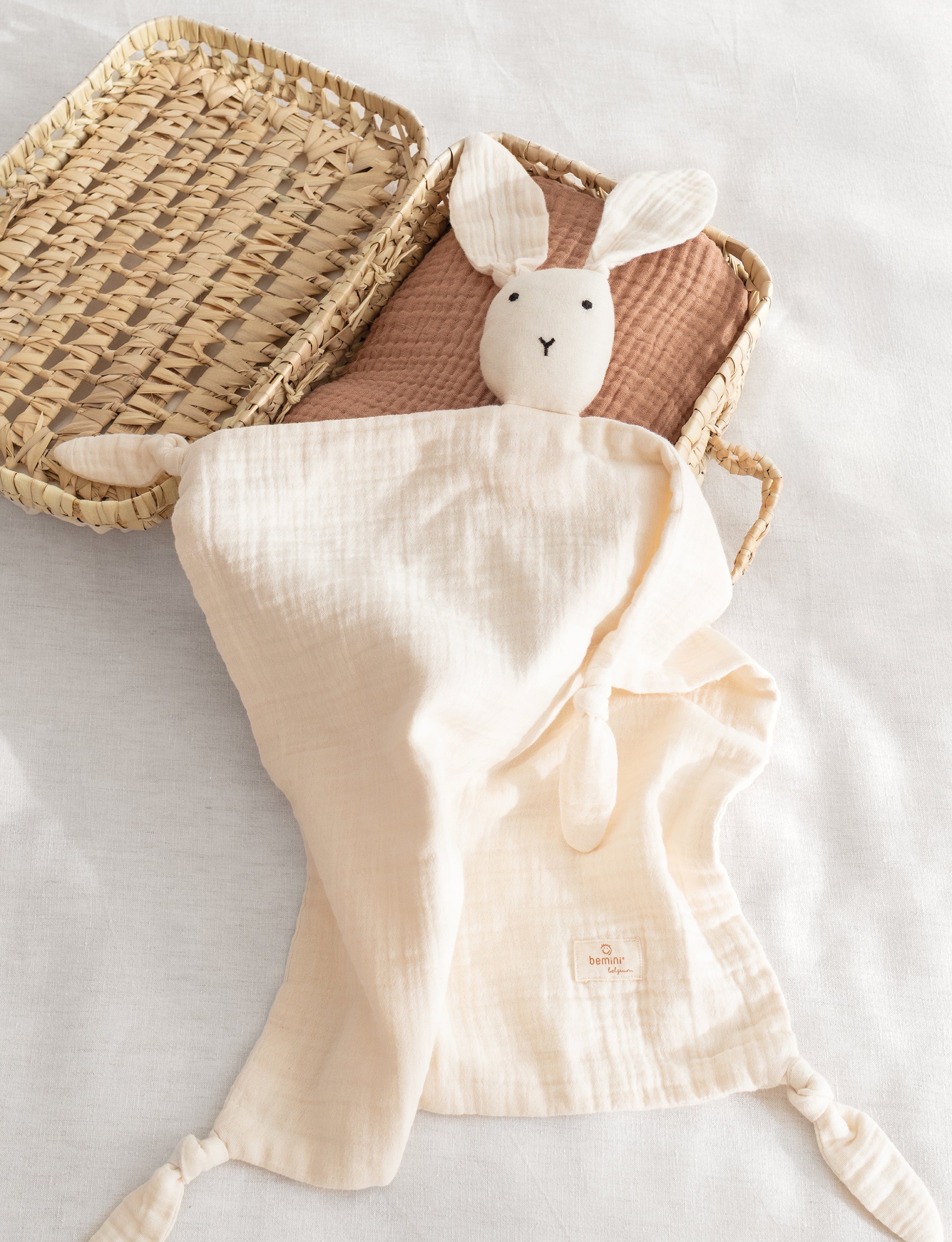 bemini-bunny-ecru-doudou-lapin-b-b-cru-ultra-doux-avec-attache-t-tine image 1