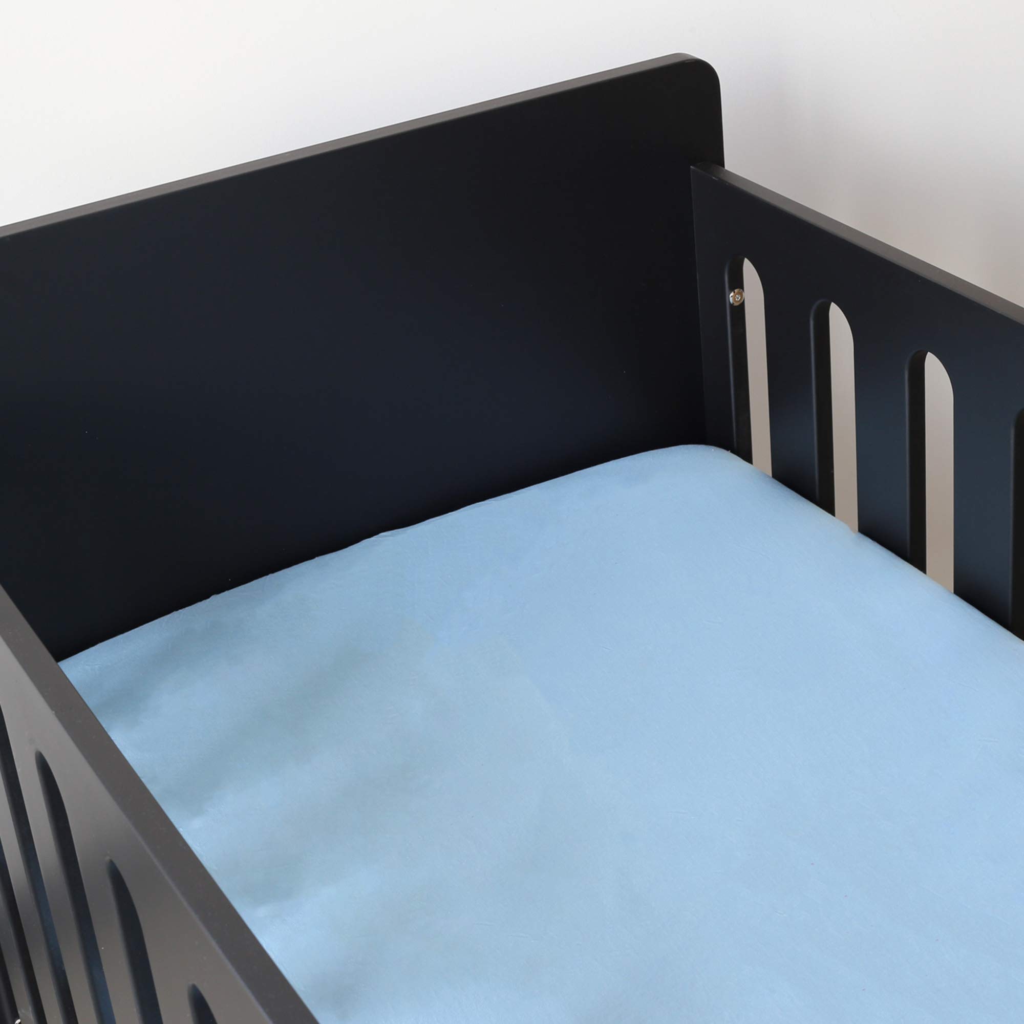 trois-kilos-sept-drap-housse-b-b-bleu-ciel-100-coton-130g-oeko-tex-jersey-extens image 2