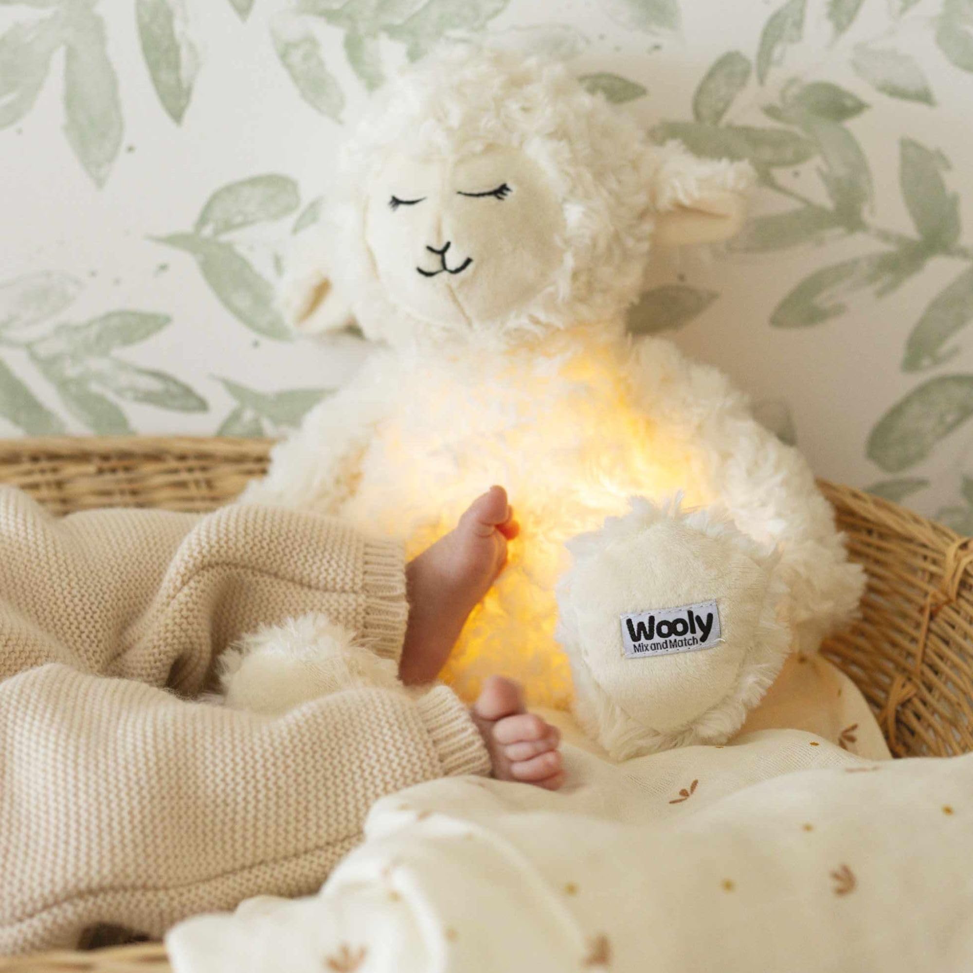 trois-kilos-sept-wooly-veilleuse-b-b-bruits-blancs-en-peluche-mouton-led-tactile image 7