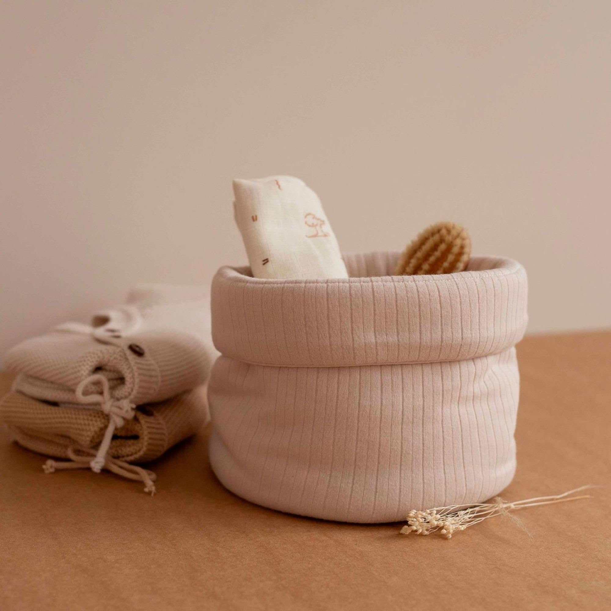 trois-kilos-sept-panier-de-toilette-b-b-tam-tam-pani-re-rangement-sable-17-cm-po image 2