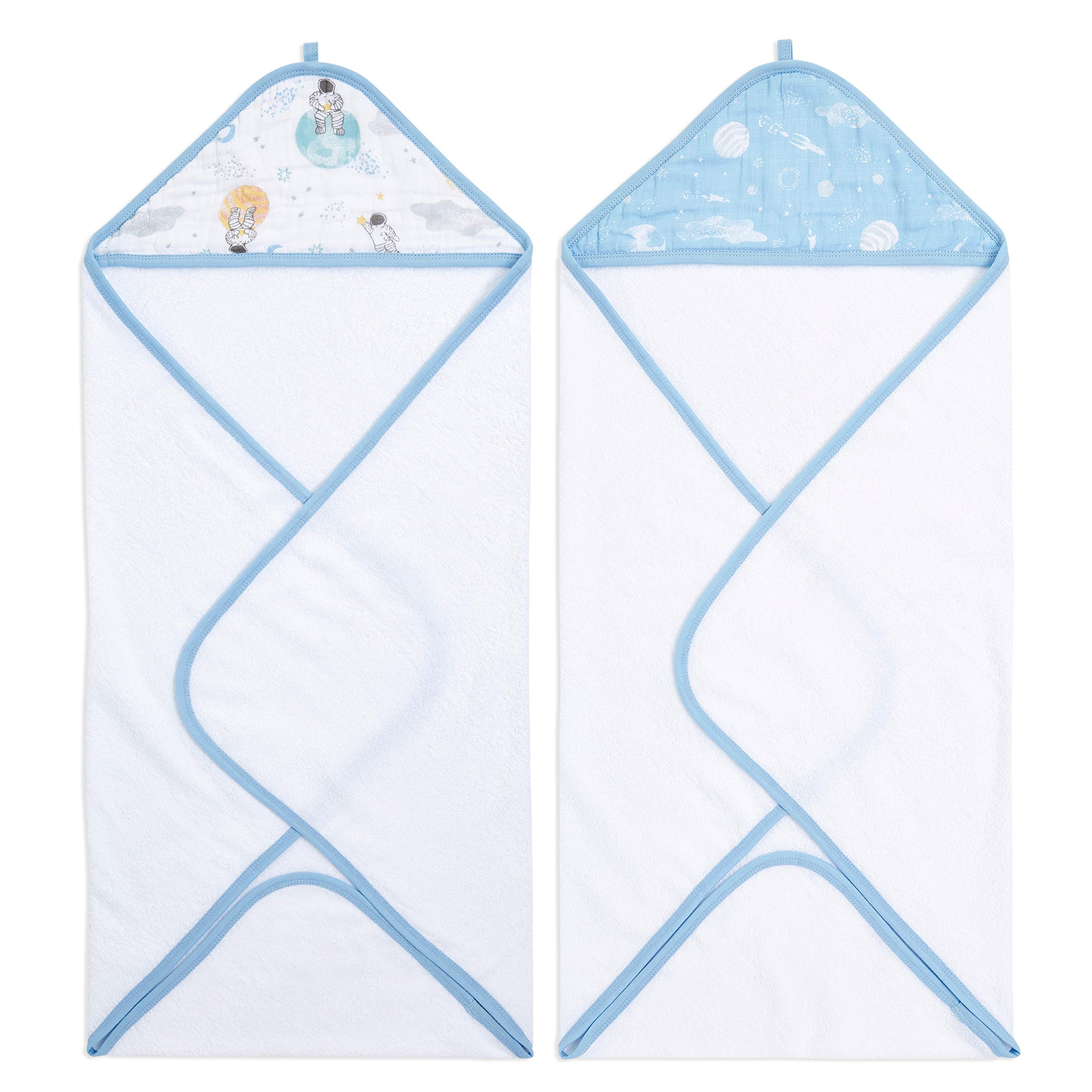 aden-anais-essentials-pack-de-2-capes-de-bain-capuche-ponge-100-coton-space-expl image 1