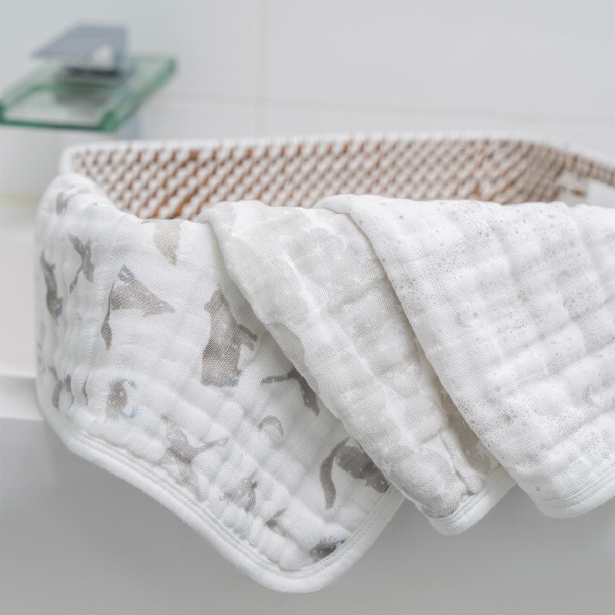 aden-anais-organic-gants-de-toilette-mousseline-coton-bio-oversized-3-pack-grand image 3