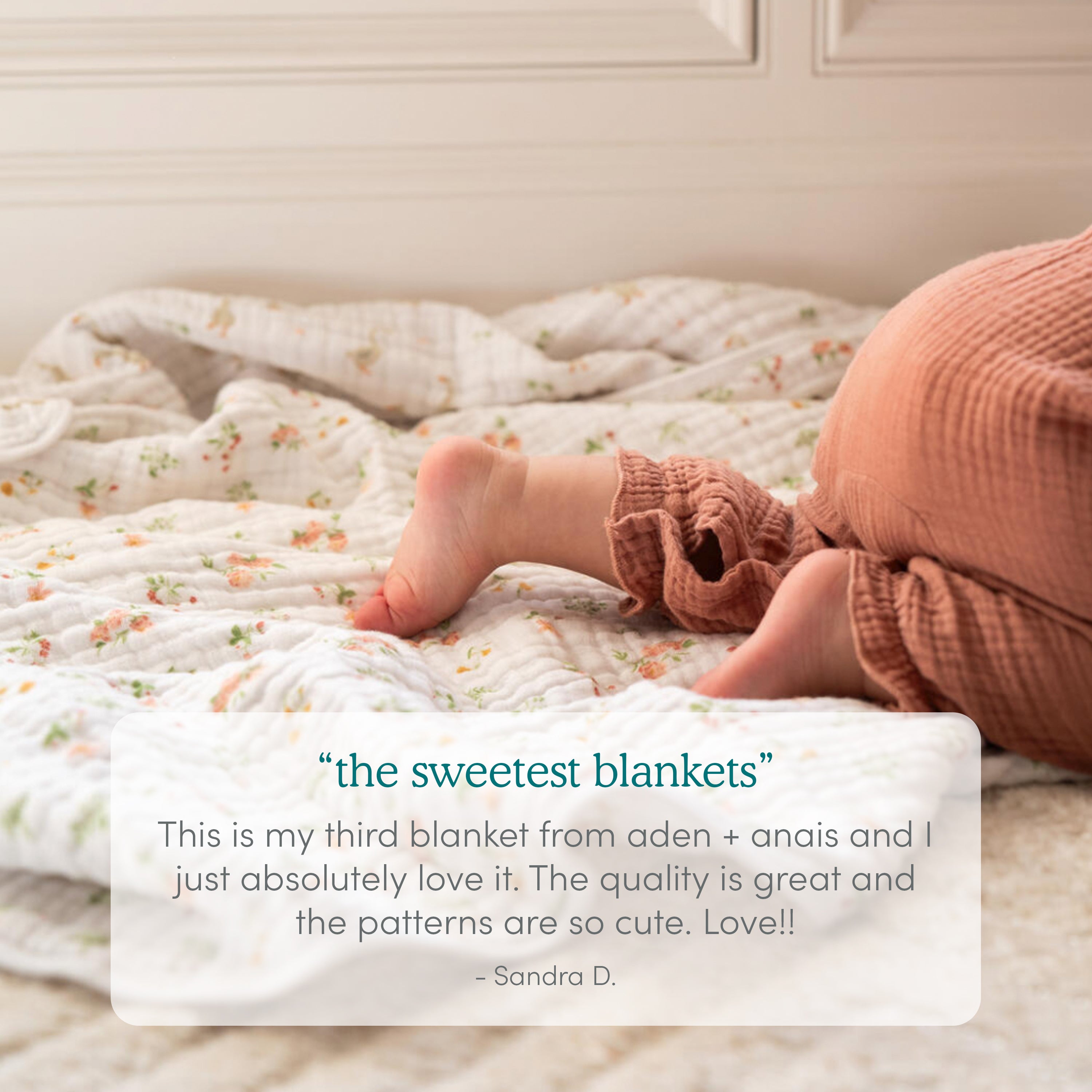 aden-anais-disney-essentials-cotton-muslin-dream-blanket-bambi-forest-embc10023d image 4