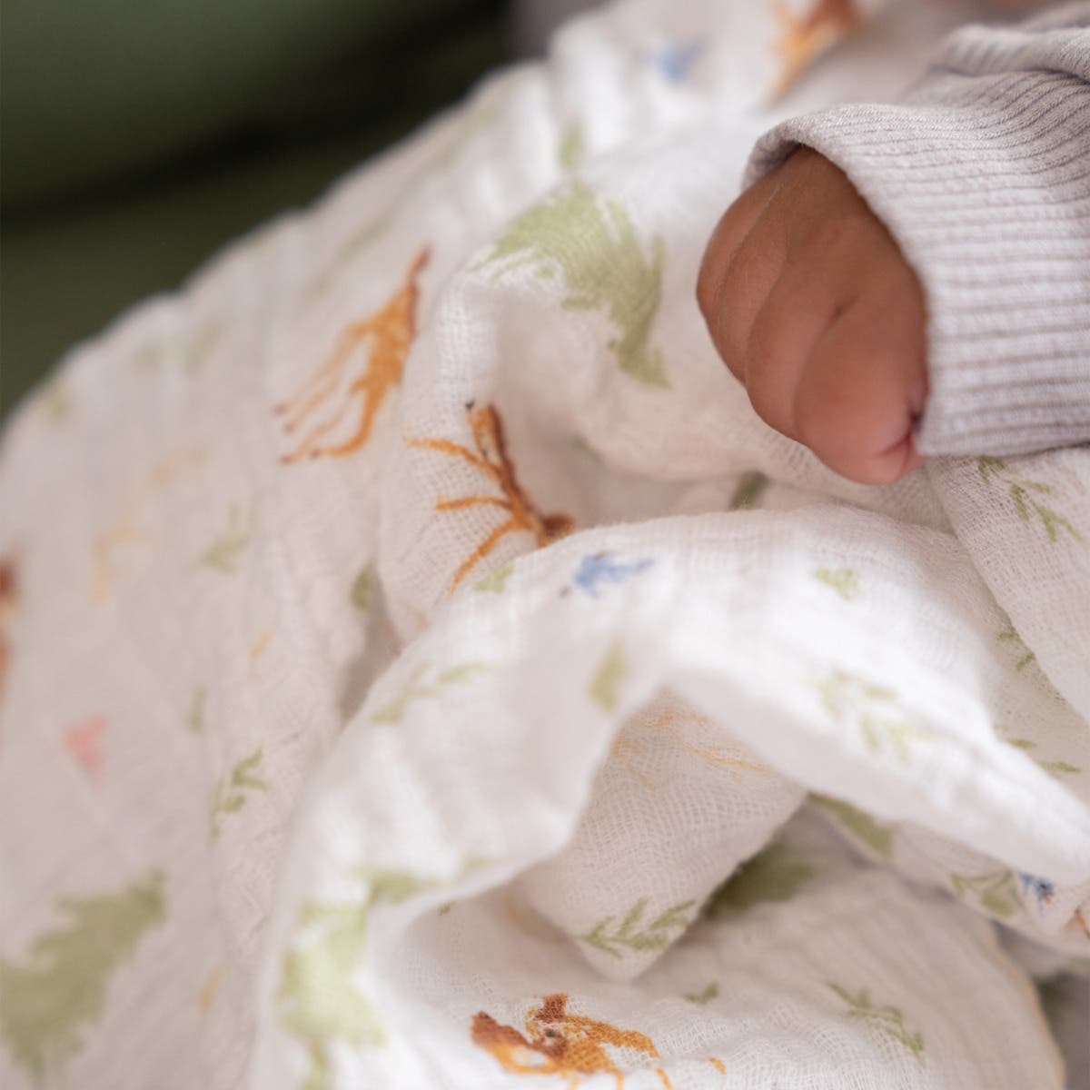 aden-anais-disney-essentials-cotton-muslin-swaddle-2-pack-langes-emmaillotage-mo image 4
