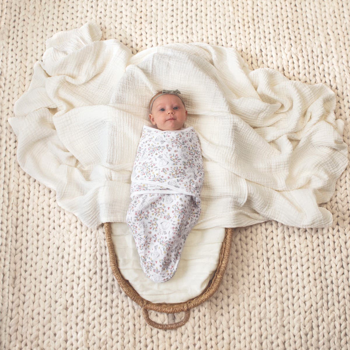 aden-anais-disney-essentials-easy-swaddle-wrap-quick-change-3-pack-tog-1-0-zip-b image 7