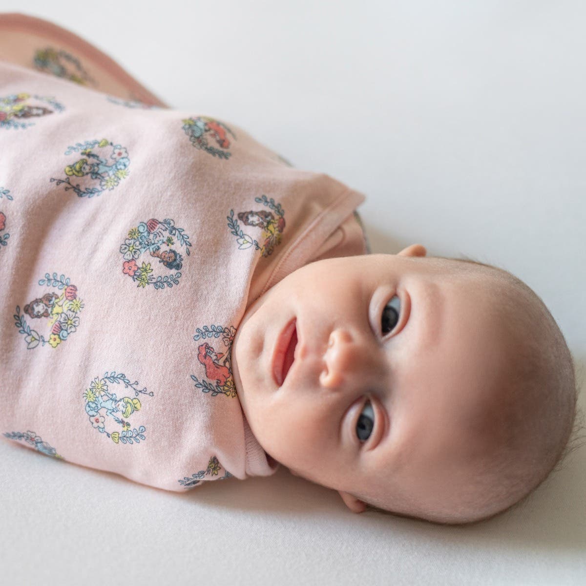 aden-anais-disney-essentials-easy-swaddle-wrap-quick-change-3-pack-tog-1-0-zip-b image 2